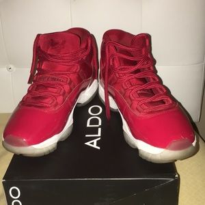 Jordan Retro 11